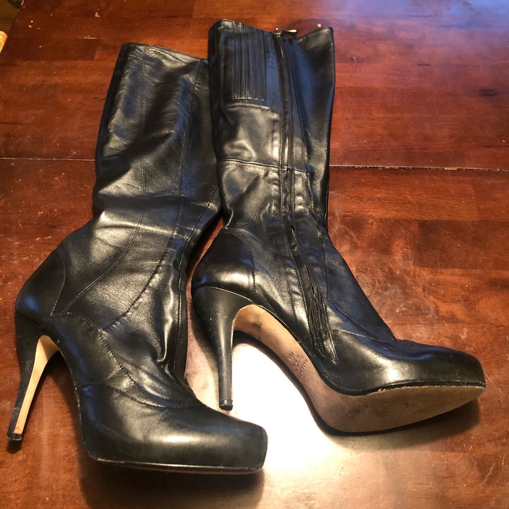 Max Studio Boots